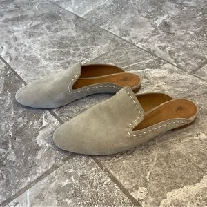 Frye Gwen pickstitch leather slide mule flats color Ash, Size 8.5